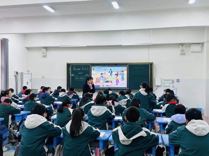 同课异构展匠心 复习课堂竞风流——高新区柳青路小学复习课同课异构活动纪实
